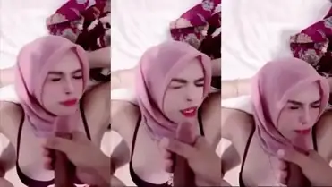Diyana Sakura Pasrah Muka Basah Crot Air Mani poster