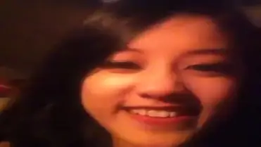 Gatal Pengen Ngentot Gadis Ini Colmek di Ranjang poster