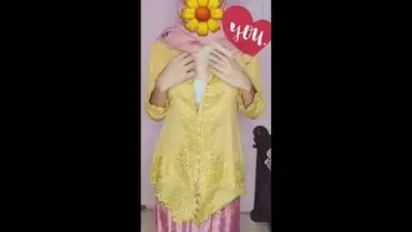 Live Ukhti Kebaya Hijab Pink Berani Menggoda Penonton Viral Indo Lumer poster